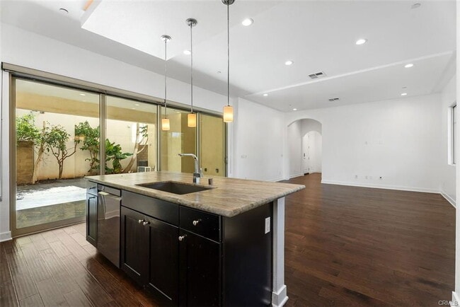 Photo - 123 Interval Apartment