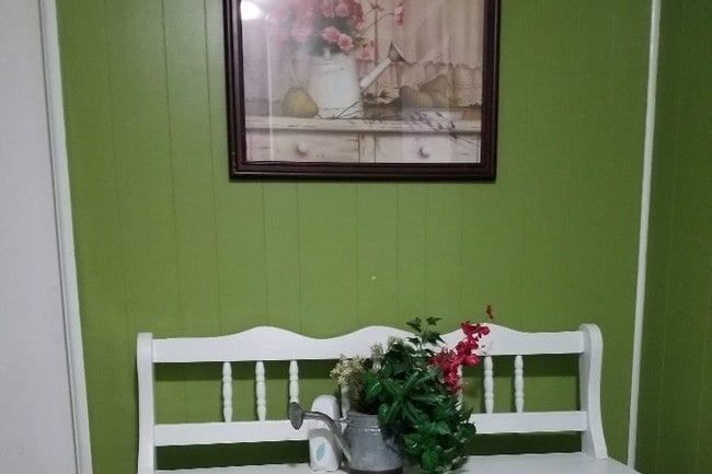 entry way - 301 S 21st St