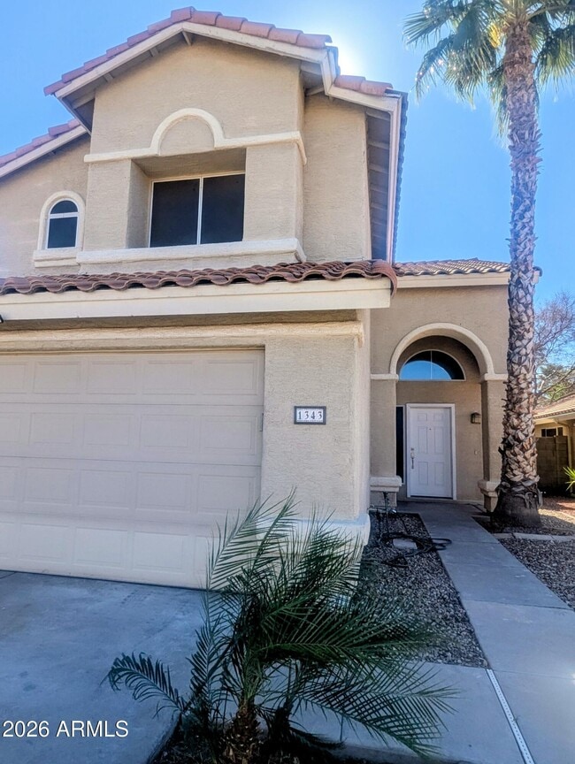 Building Photo - 1343 E Angela Dr