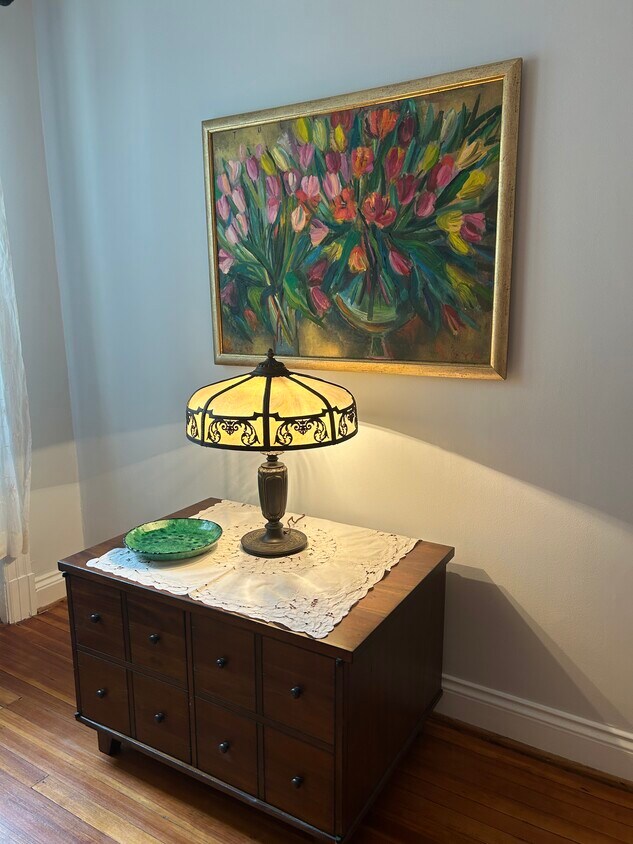 Foto principal - 3100 Connecticut Ave NW