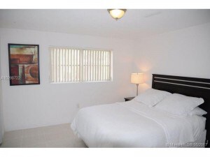 Foto del edificio - 9002 SW 97th Ave