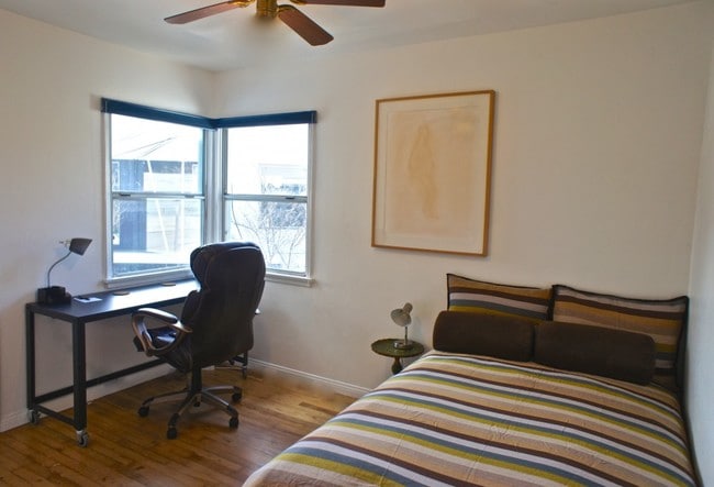 Building Photo - 508 San Juan Ave