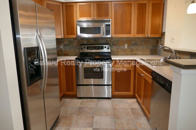 Foto del edificio - 1545 NW 57th St