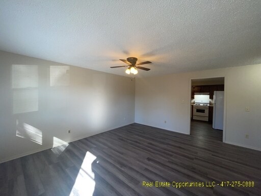 Foto del edificio - 126 N Maplewood Ave
