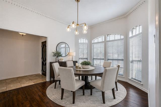 Foto del edificio - 7317 Century Dr