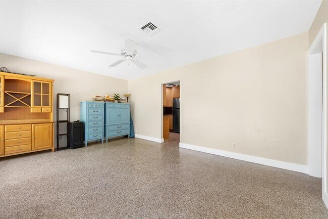 Foto del edificio - 1500 NW 3rd Ave