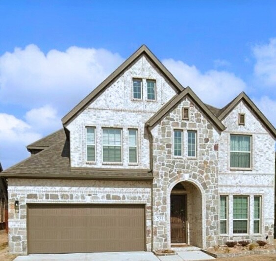 Foto principal - 531 Taylor Dr