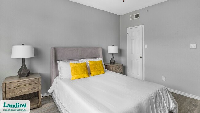Foto del edificio - 533 Fossil Creek Blvd