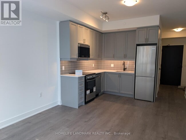 Building Photo - 2333 Khalsa Gate