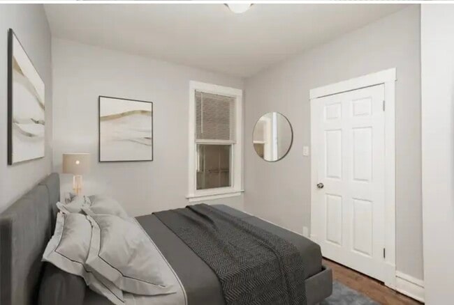 Foto del edificio - 1006 N Lawndale Ave