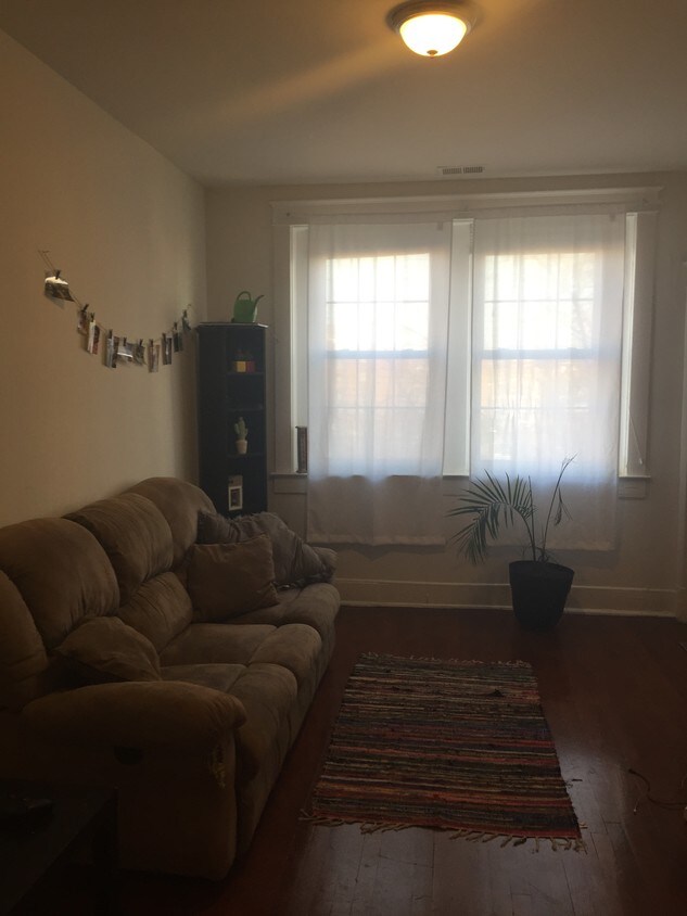 Primary Photo - 2436 N Charles St