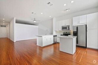 Building Photo - 3839 McKinney Ave