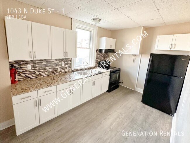 Foto del edificio - 1043 N Duke St