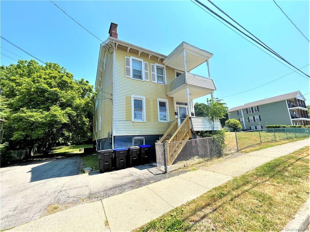 Primary Photo - 83 Albany St