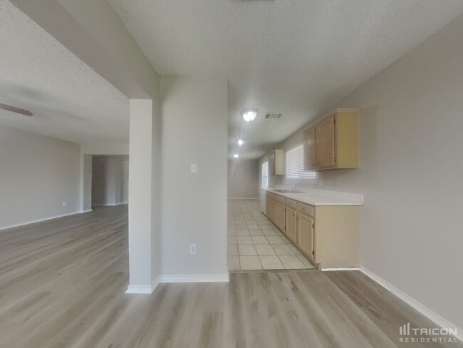 Foto del edificio - 4229 Estes Park Cir