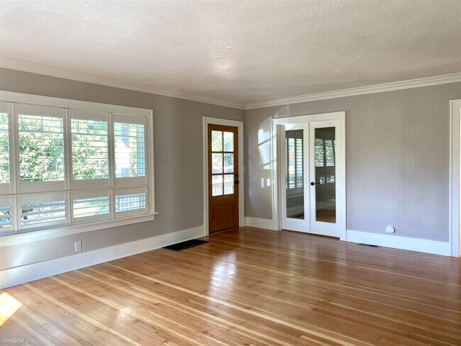 Foto del edificio - 4250 SW Hume St