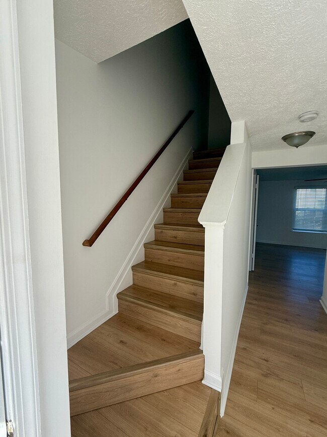 Foto del edificio - 1475 Mobley Ct