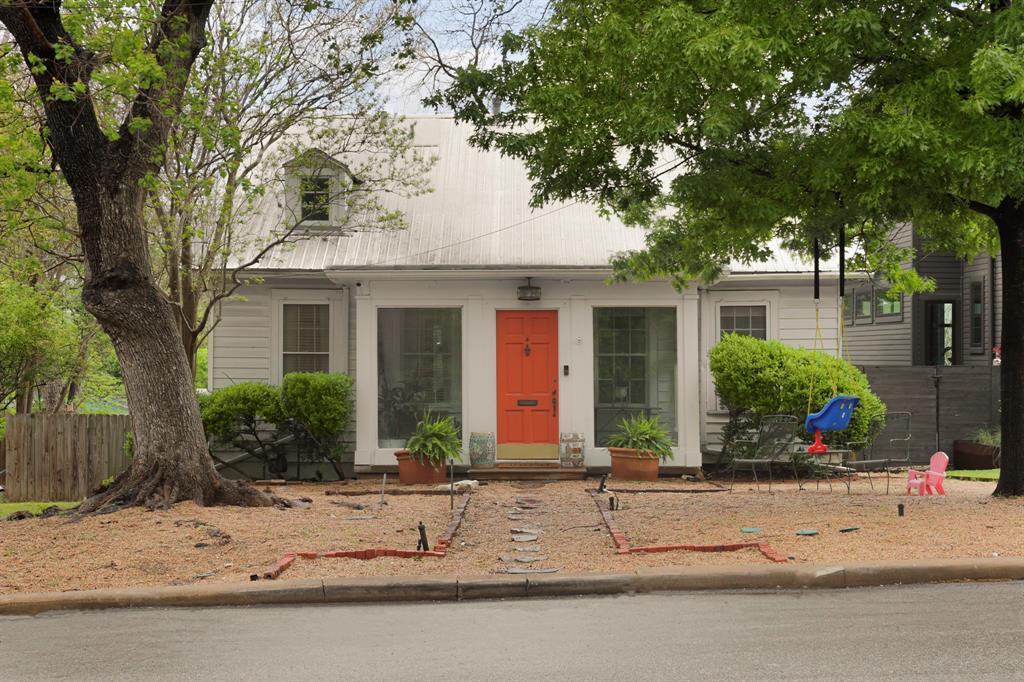 Primary Photo - 1704 Hartford Rd