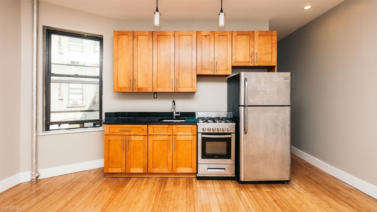 Primary Photo - 516 Eastern Pkwy