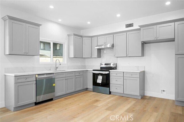 Foto del edificio - 6647 Fair Ave