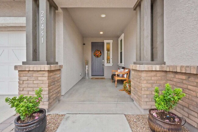 Building Photo - 22451 E Avenida Del Valle
