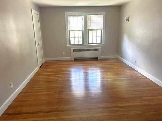 Foto del edificio - 9 S Walnut St
