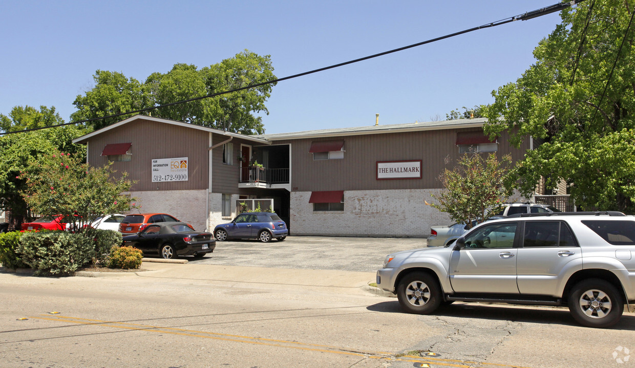 Primary Photo - Hallmark Apartments
