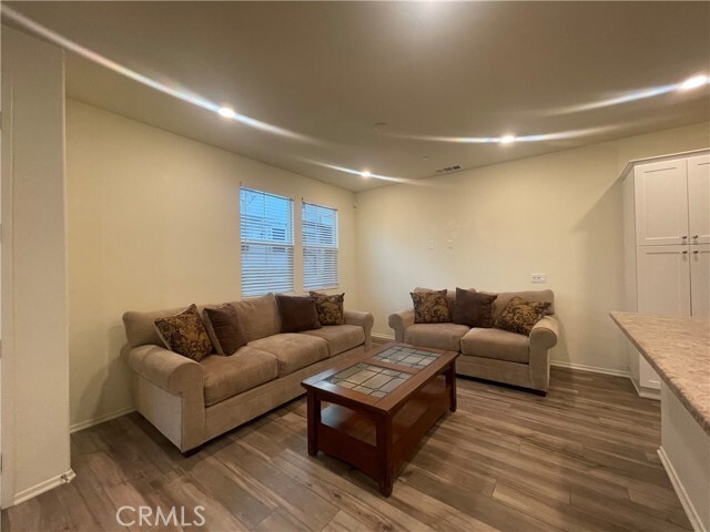 Building Photo - 27435 Georgetown Dr