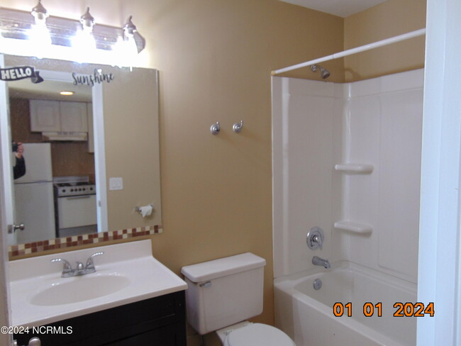 Foto del edificio - 4750 Seahawk Ct