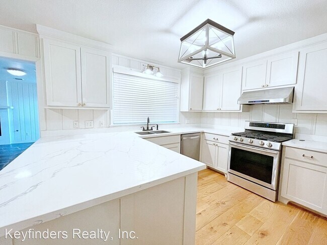 Building Photo - 3 br, 2 bath House - 1436 Hearthstone Dr.