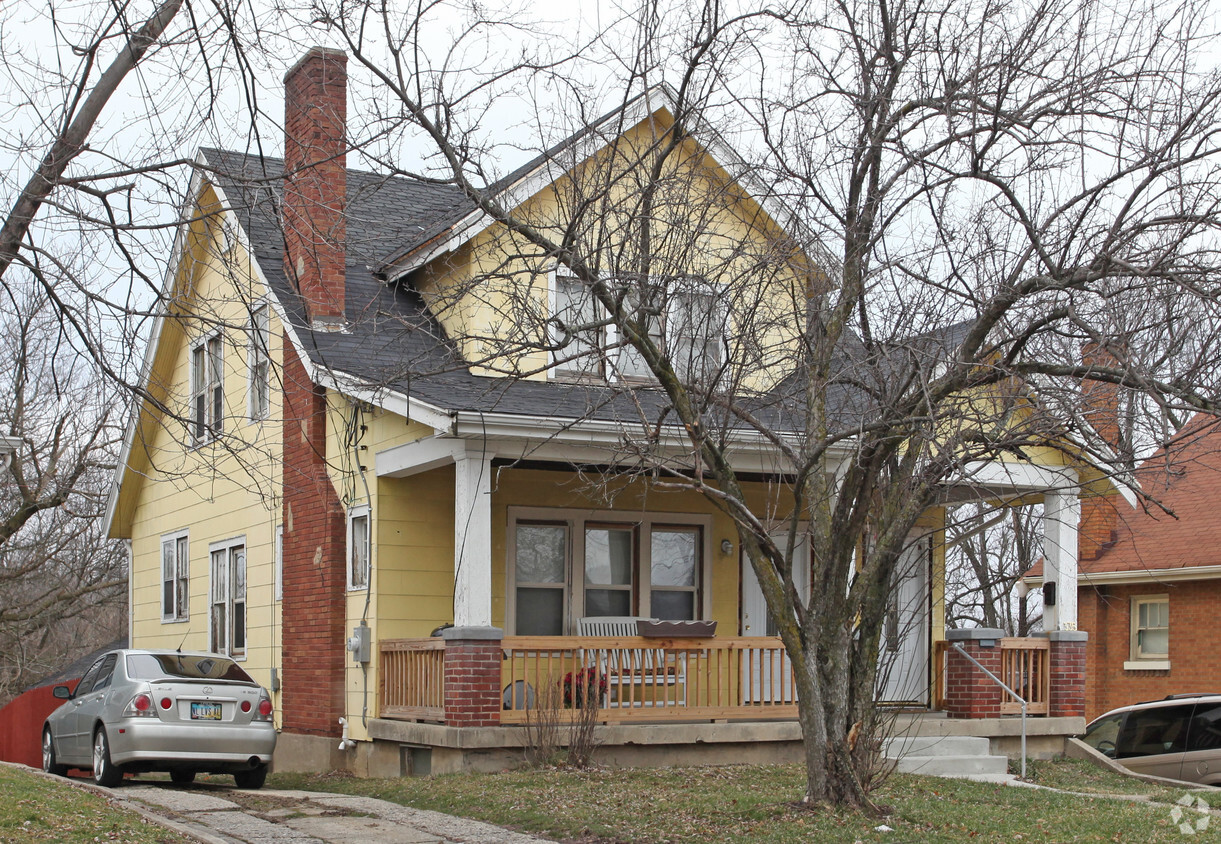 Building Photo - 3359 McHenry Ave