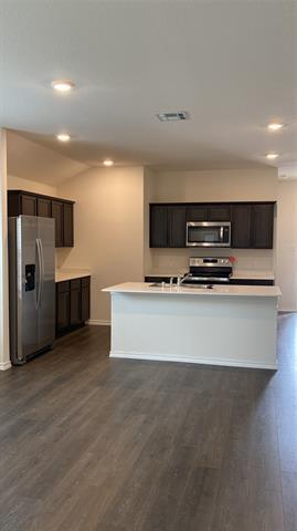 Foto del edificio - 113 Ginger Ave