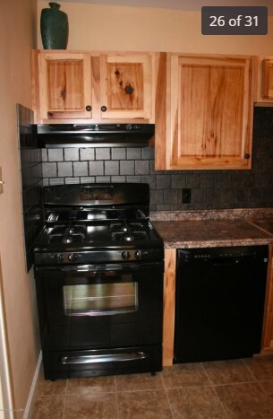 Building Photo - 16 1st Ave