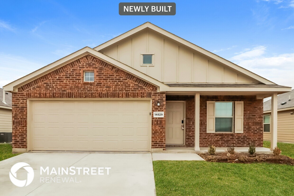 Foto principal - 14829 Firerock Rd