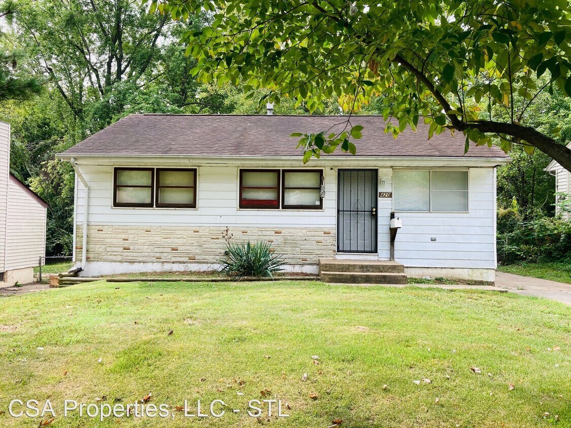 Primary Photo - 3 br, 1 bath House - 420 Caithness Rd VA-031