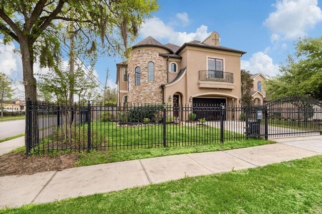 Building Photo - 3550 Griggs Rd