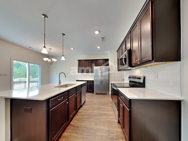 Building Photo - 1307 Bethany Dallas Dr