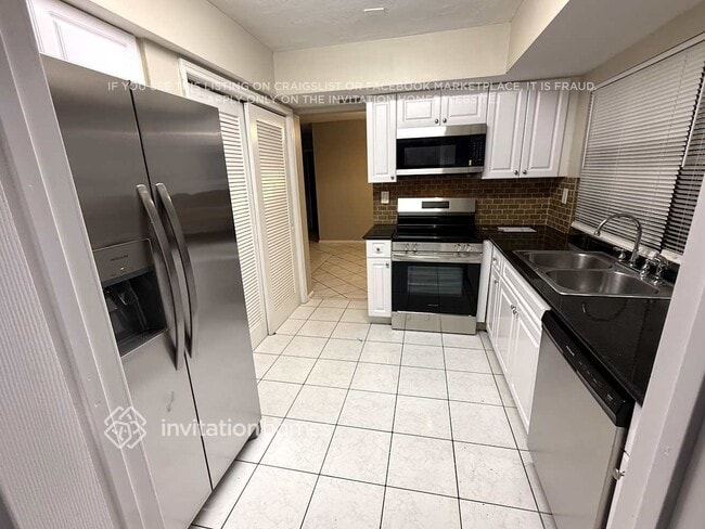 Building Photo - 6724 Pansy Dr