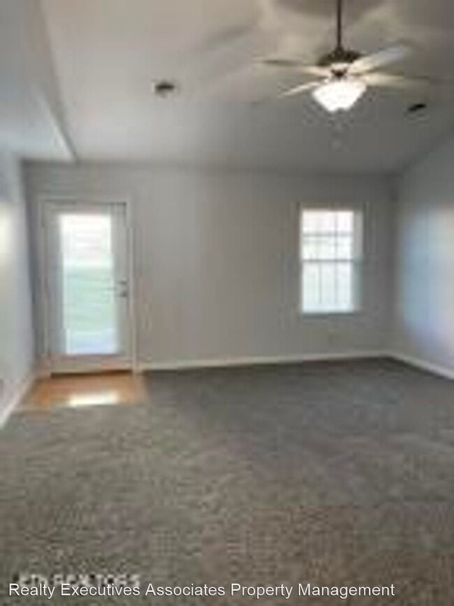 Building Photo - 3 br, 2 bath House - 1643 Wood Song Lane