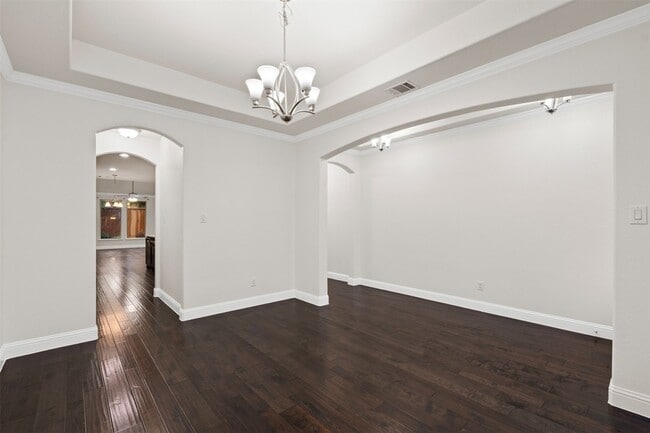 Building Photo - 8705 Tutbury Pl