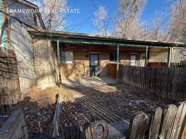 Building Photo - 1356-1376 Zephyr Street-1372
