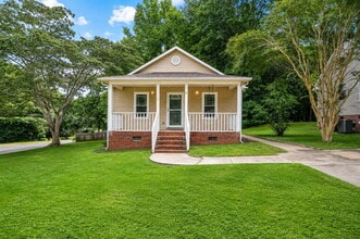 Building Photo - 115 Webbs Mill Dr