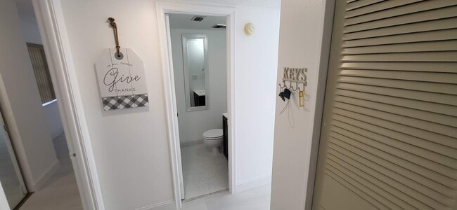 1/2 bath - 7705 SW 86th St Apartment