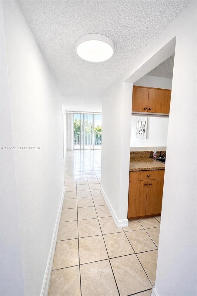 Foto del edificio - 19805 SW 114th Ave