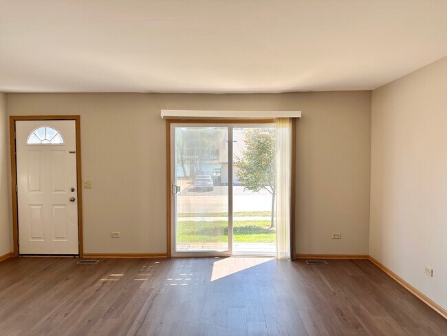 Building Photo - 514 N Harrison St
