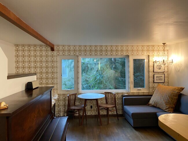 Foto del edificio - 632 13th Ave E