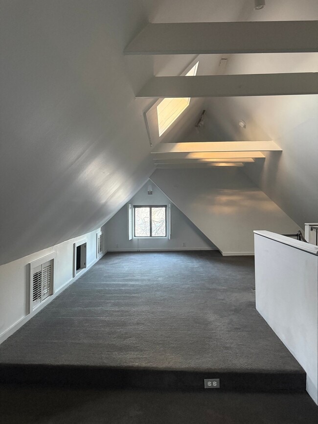 Photo - 500 N Washington St Apartment