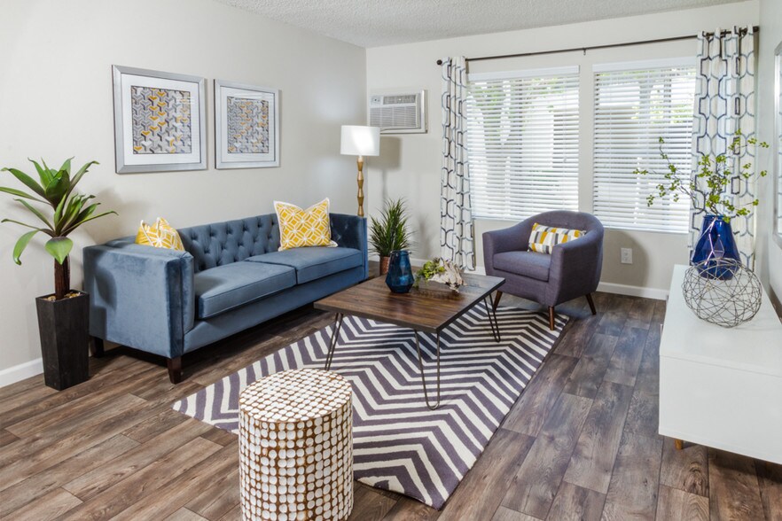 Park Regency Club Rentals Downey, CA