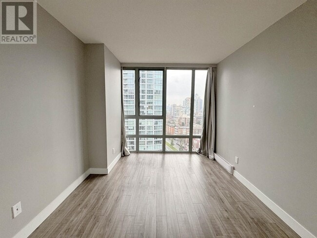 Photo du bâtiment - 950-1950 Cambie St.