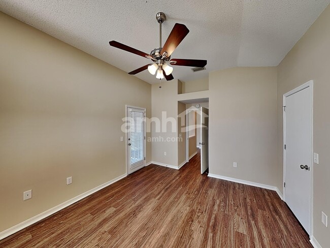 Building Photo - 6315 Rose Rush Ct